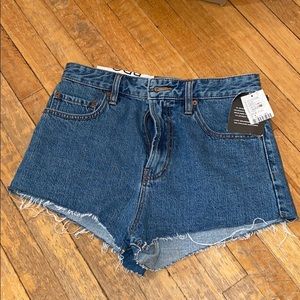 Urban outfitters high waisted denim shorts - s 28